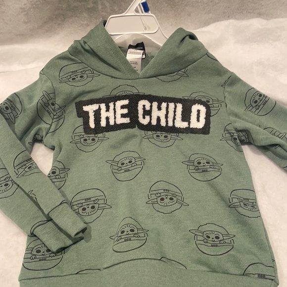 🎃SALE🎃Star Wars Baby Yoda Hoodie with ears - Picture 1 of 4